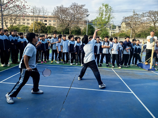 轻&ldquo;羽&rdquo;飞扬，青春启