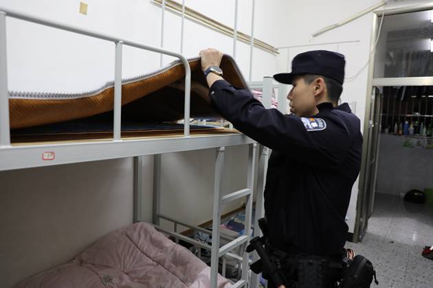 筑牢安全防线 ，守护