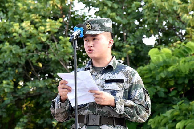 2021新生军训06.jpg
