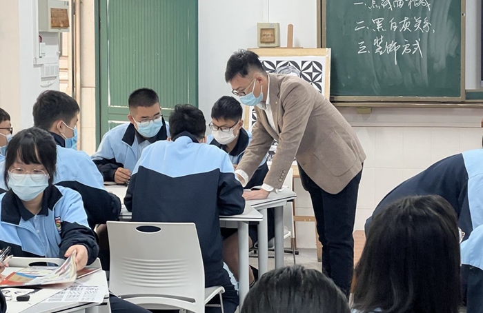 美术2.jpg