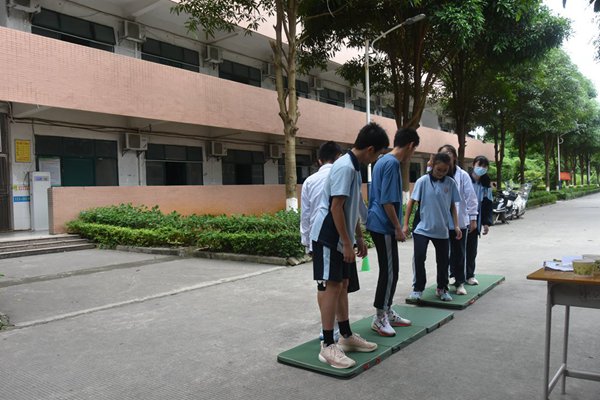 1027.jpg