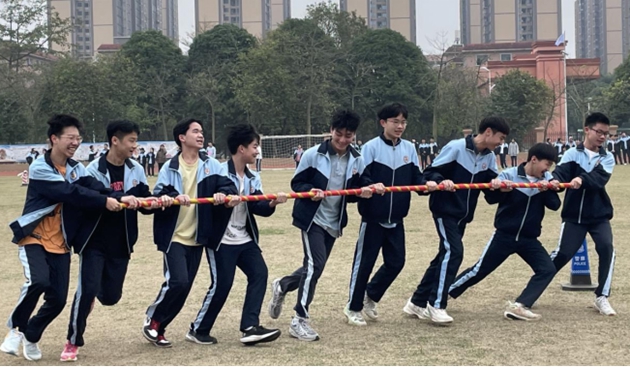 放松心情 释放情绪  九年级开学考后心理解压活动694.jpg
