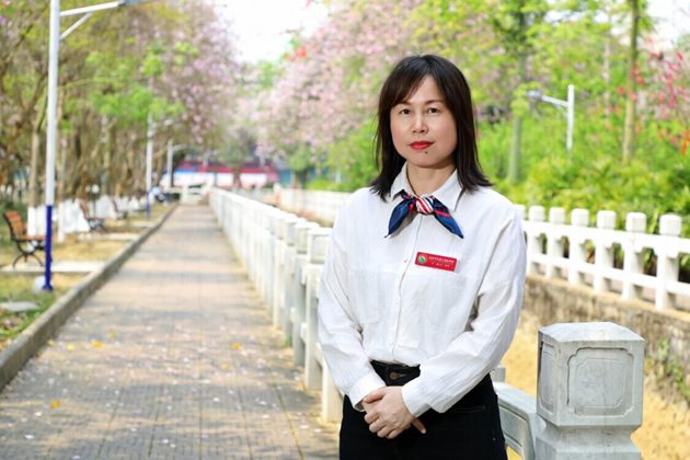 黄小红.jpg